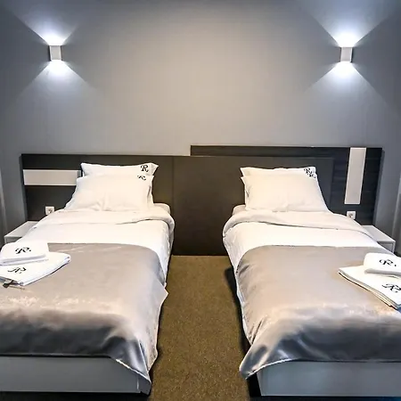 Aparthotel Respect034